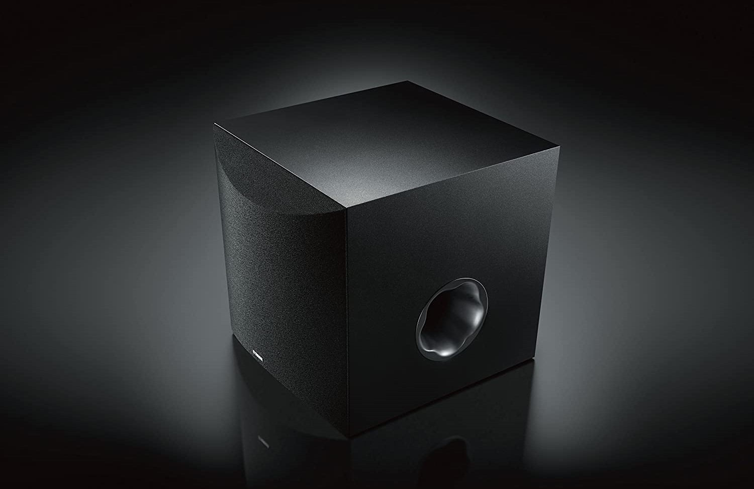 Looking to buy a new subwoofer? Here are the top 8 subwoofers right now