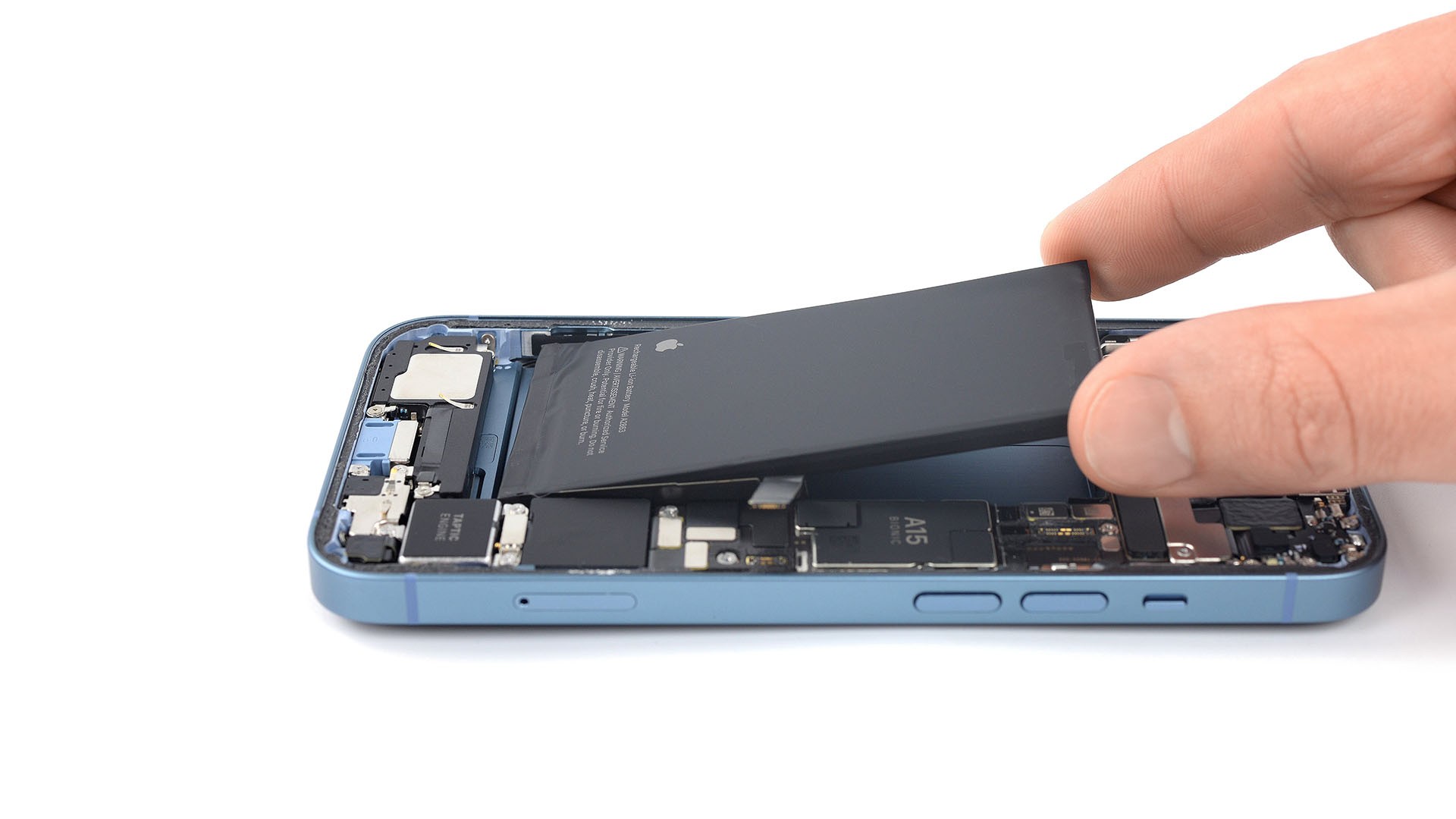 The European Union wants to return removable batteries to smartphones