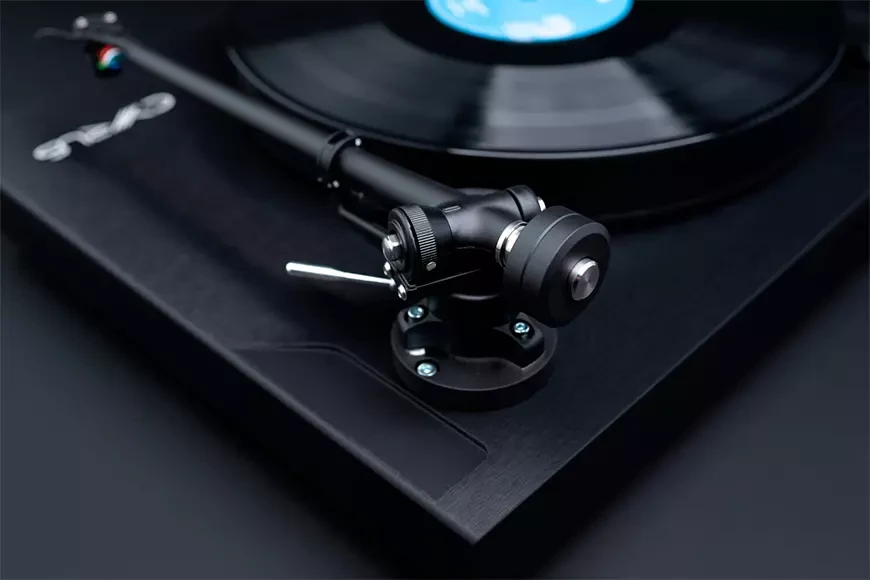   Cyrus Audio TTP vinyl record player