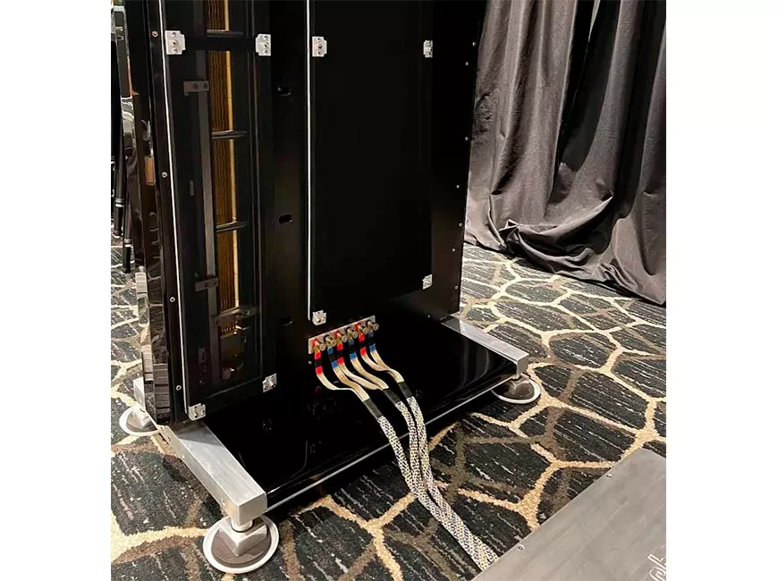 Speaker systems Clarisys Audio Auditorium