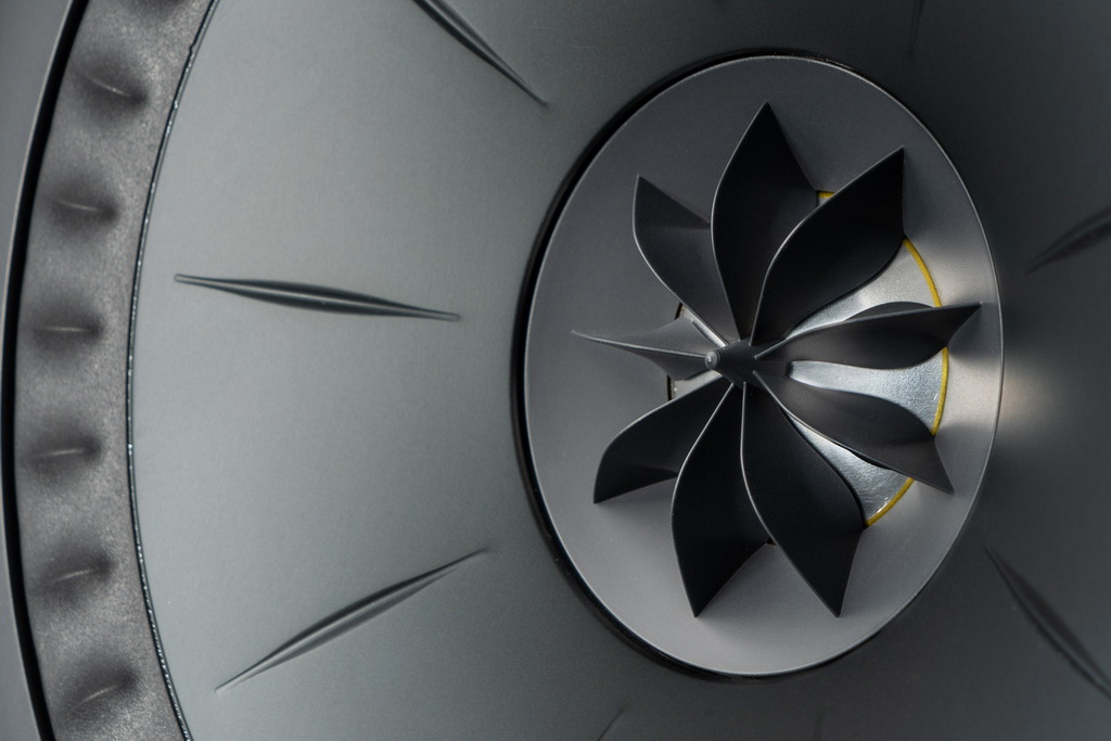 180720.KEF_.5.jpg 180720.KEF_.5.jpg