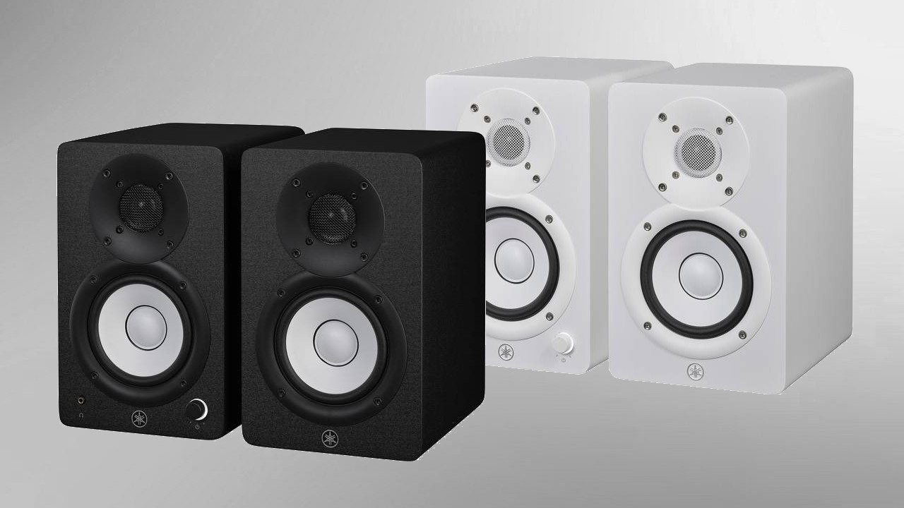 YAMAHA desktop systems in two sizes