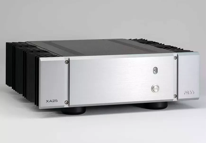 7.Pass Laboratories XA25