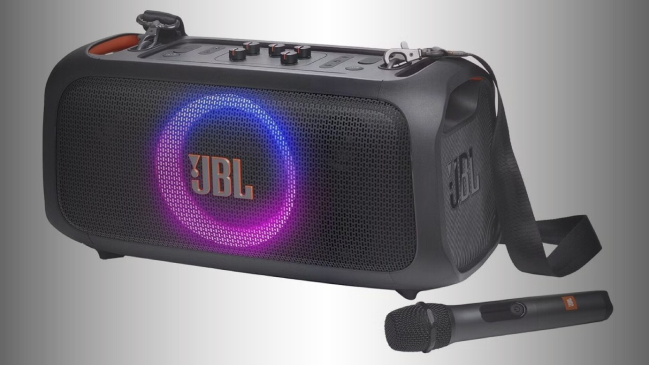 JBL PartyBox On the Go Essential