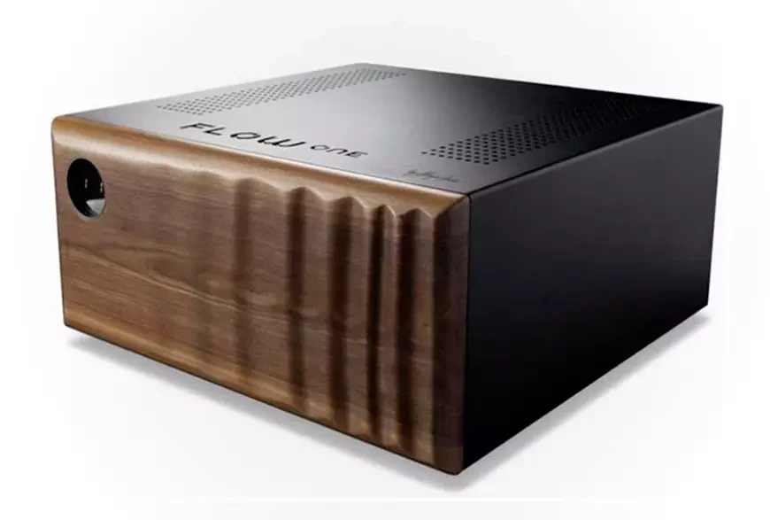 FLOW ONE integrated amplifier