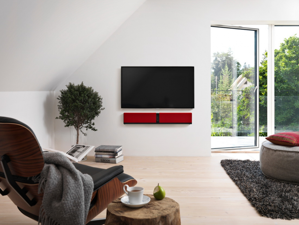 KUBIK-ONE-red-TV.jpg KUBIK-ONE-red-TV.jpg