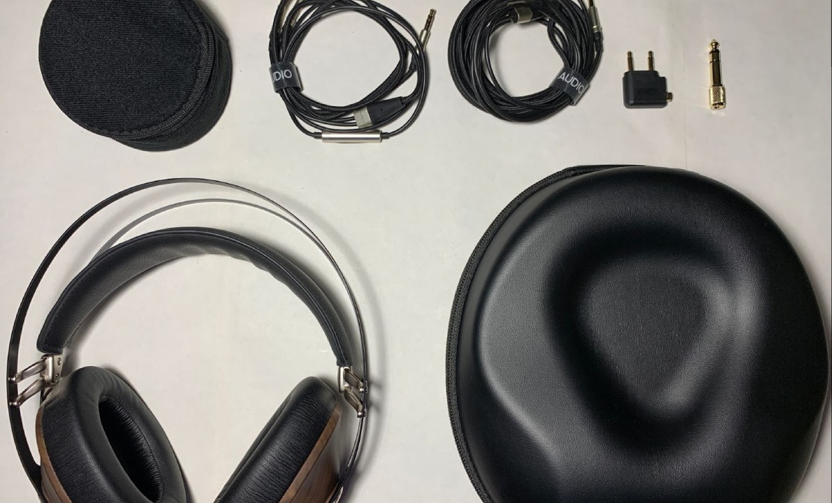 Meze 99 Classics contents