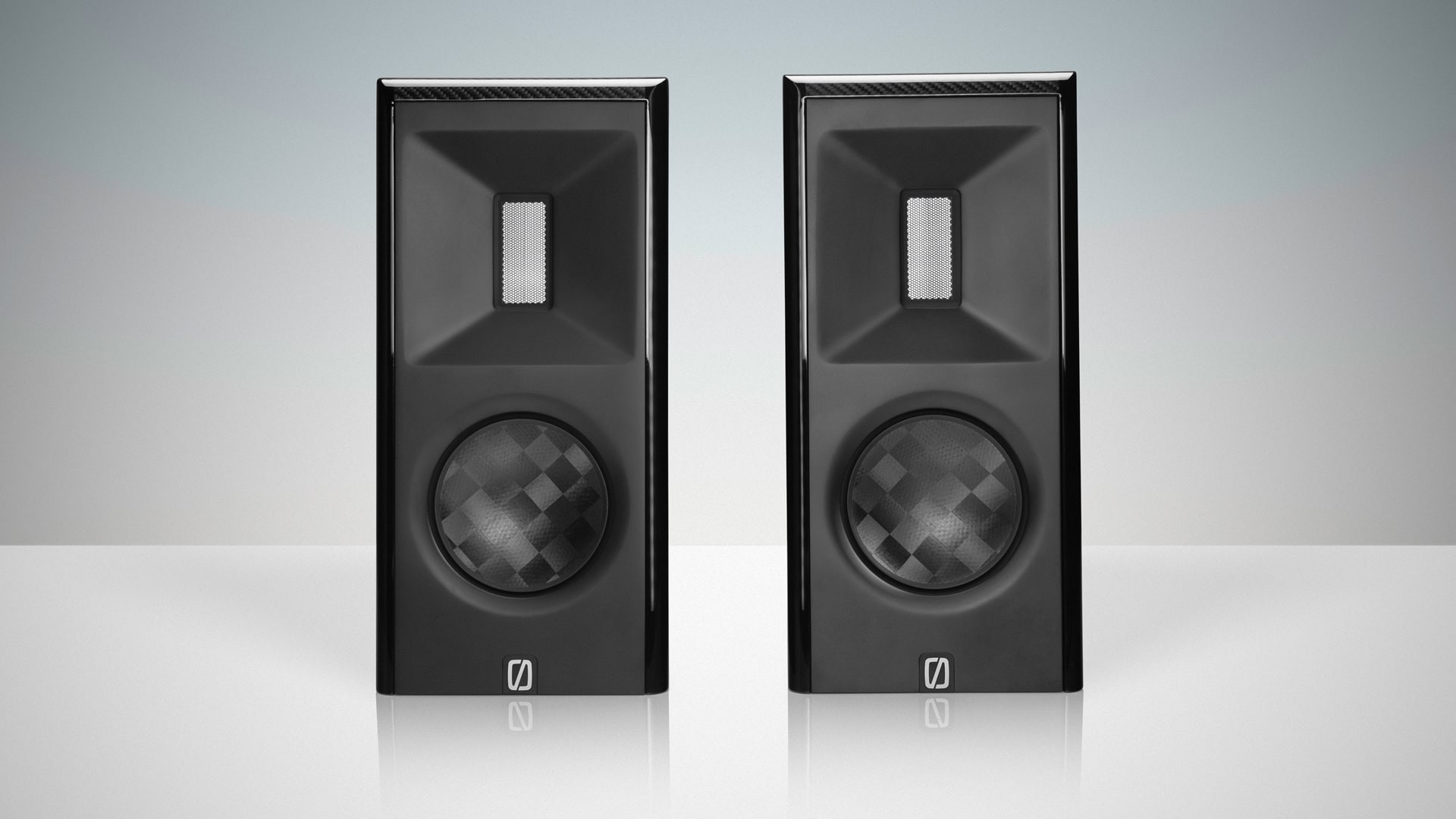 Stand Mounted Loudspeaker Børresen X1