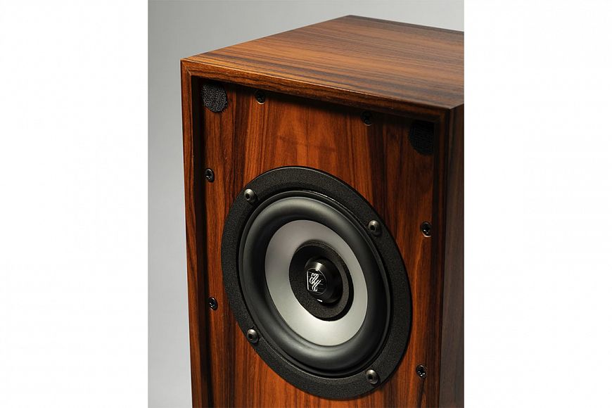 EJ Jordan Marlow speakers