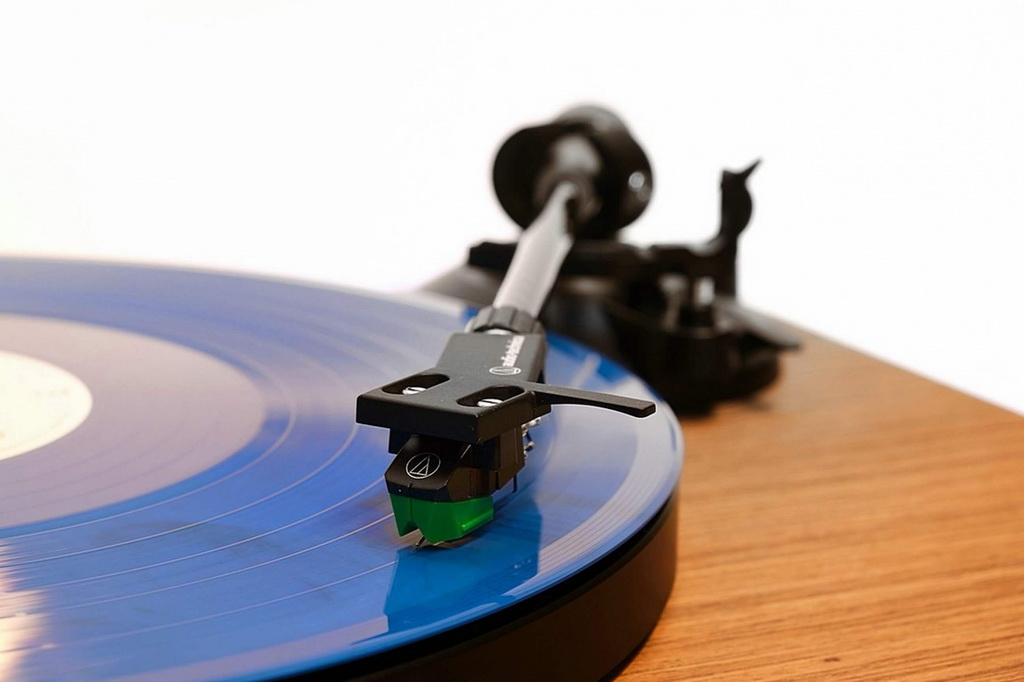 Audio-Technica-AT-LPW40WN-.jpg Audio-Technica-AT-LPW40WN-.jpg