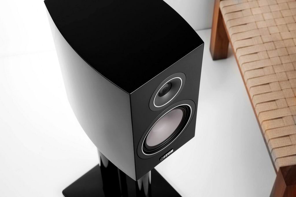 Canton_Vento_30_weiss_hg_2021.jpg Canton_Vento_30_weiss_hg_2021.jpg