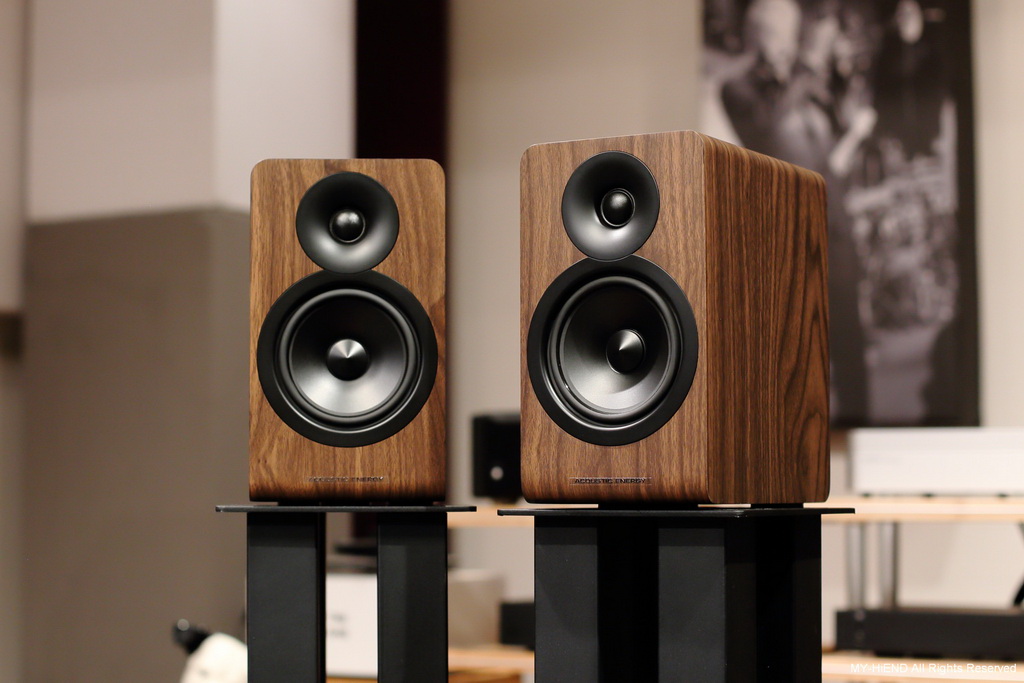 AE_100MK2_076.jpg AE_100MK2_076.jpg