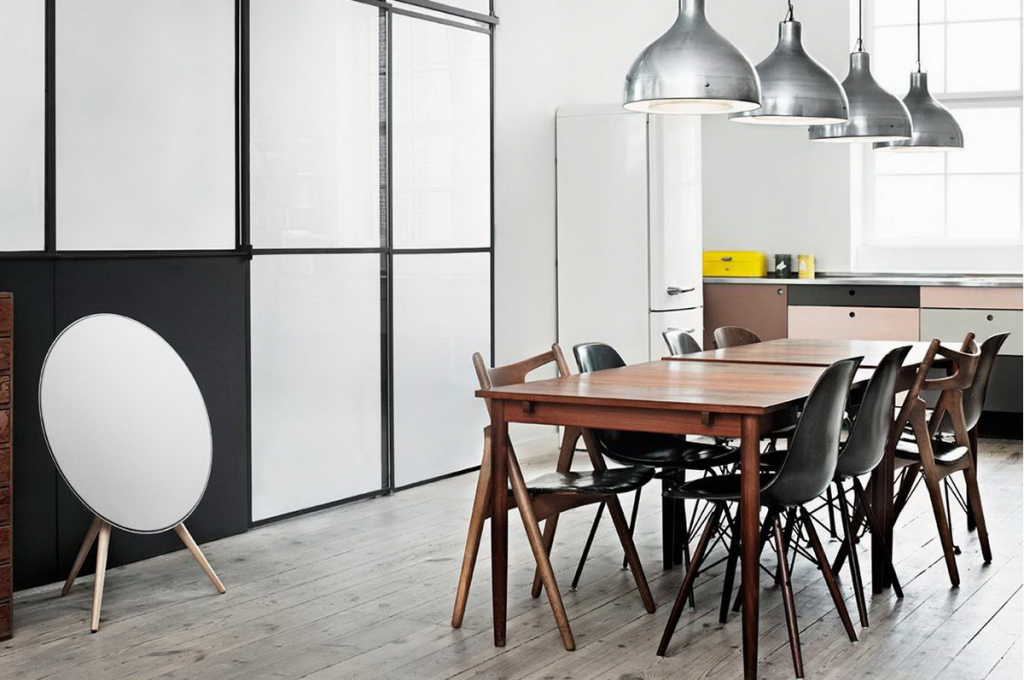 Bang & Olufsen BeoPlay A9 lifestyle 4.jpg Bang & Olufsen BeoPlay A9 lifestyle 4.jpg