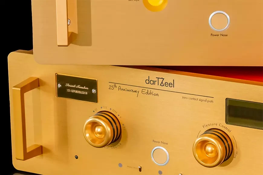   Preamplifier Dartzeel NHB-18NS 20 Anniversary Edition