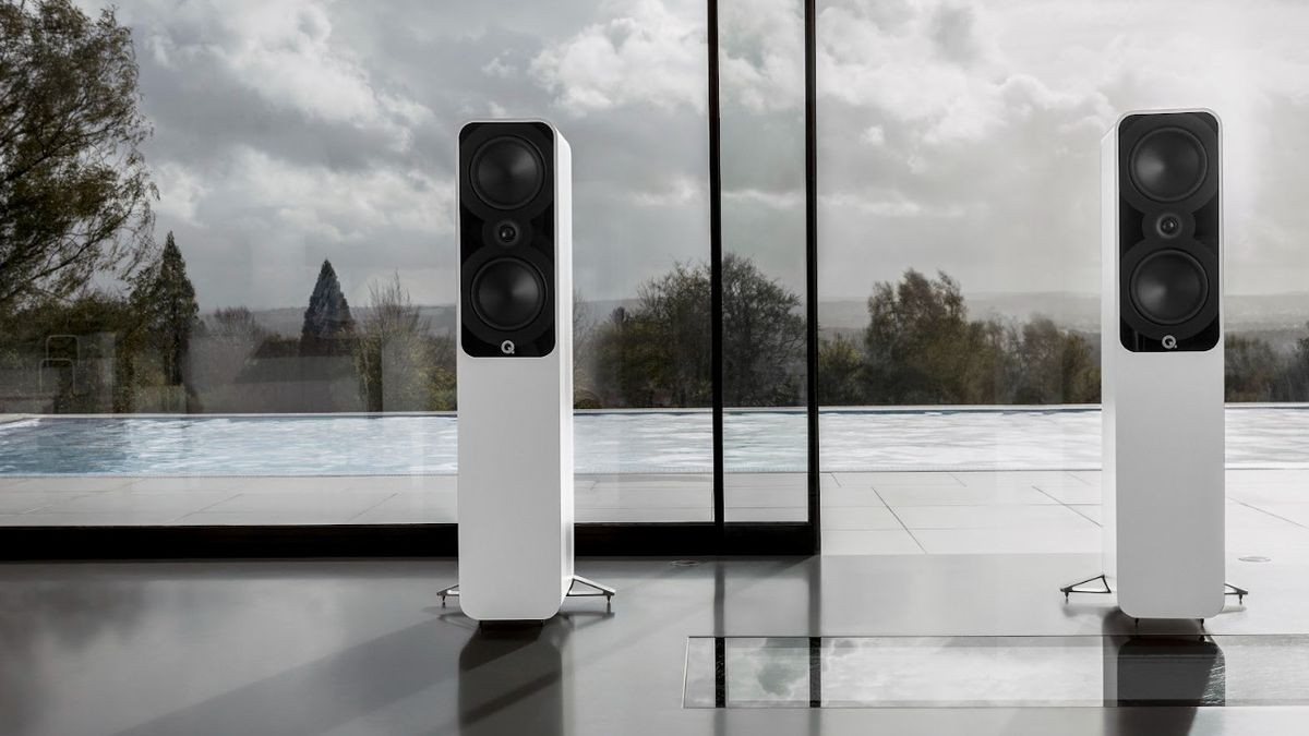 Due to their larger dimensions, floorstanding speakers take up more room in the room. 