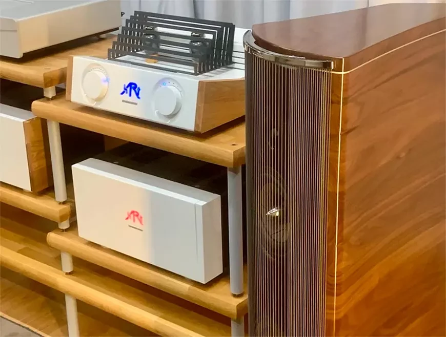 hARt Lab Tune Three Stereo Power Amplifier