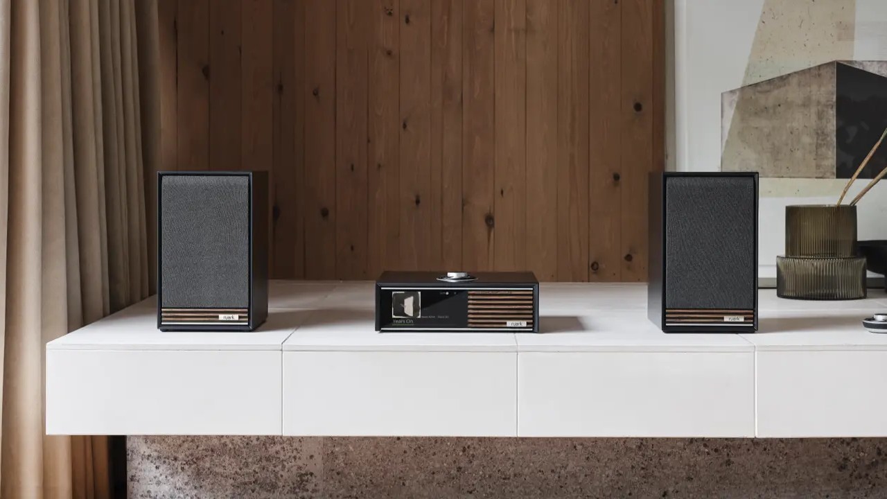 Ruark R610 and Sabre-R