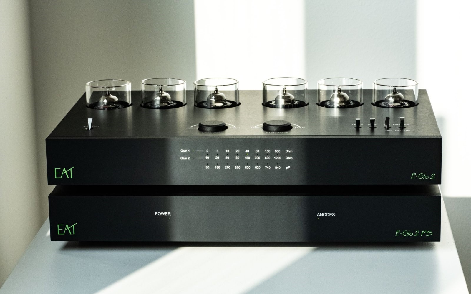 EAT E-Glo II: Tube Phono Amplifier