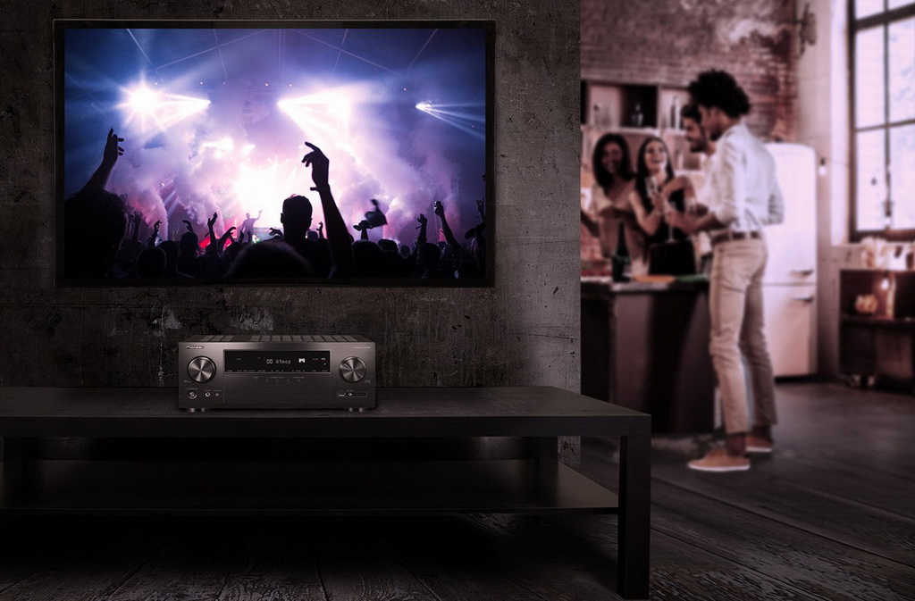 pioneer-vsx-934-lifestyle.jpg