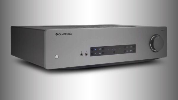 Cambridge Audio CXA61