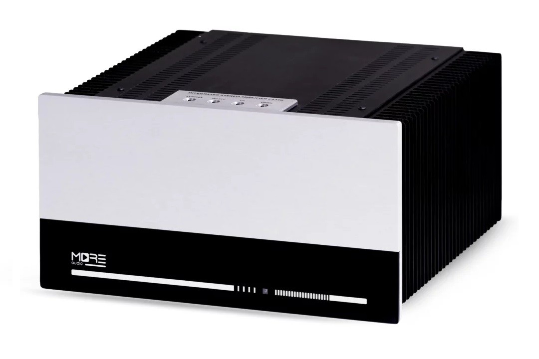 In CS100, MOREaudio has designed the final stage to operate in class AB, thanks to innovative single-ended topology solutions. 