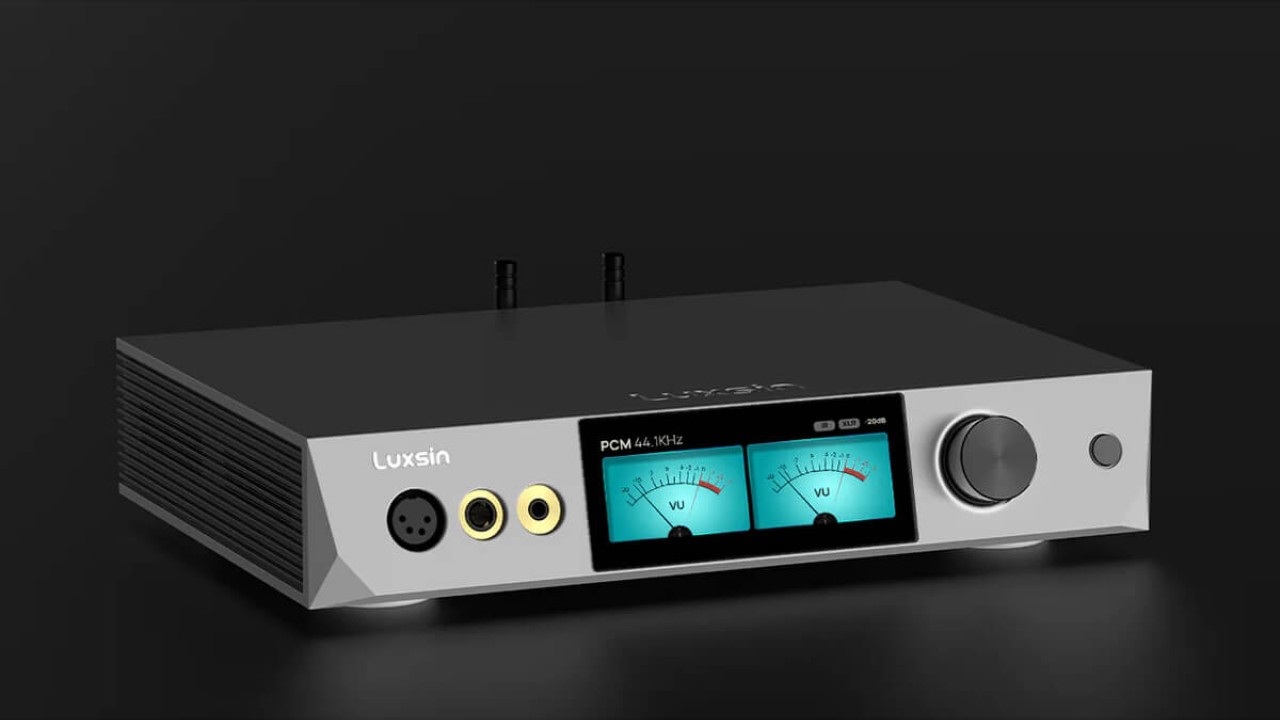 Luxsin X9: Headphone amplifier and DA converter