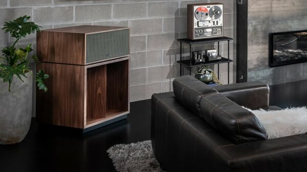 Meet the New Klipschorn AK7 and La Scala AL6