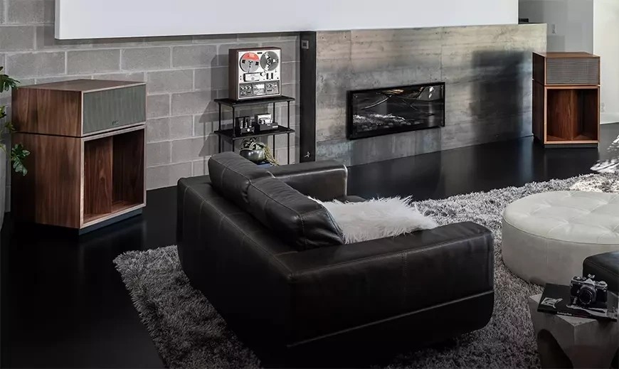 The project remained unfulfilled for years, but the idea never died. In 2022, Klipsch brought Paul Klipsch’s vision to life with the launch of the flagship Jubilee.