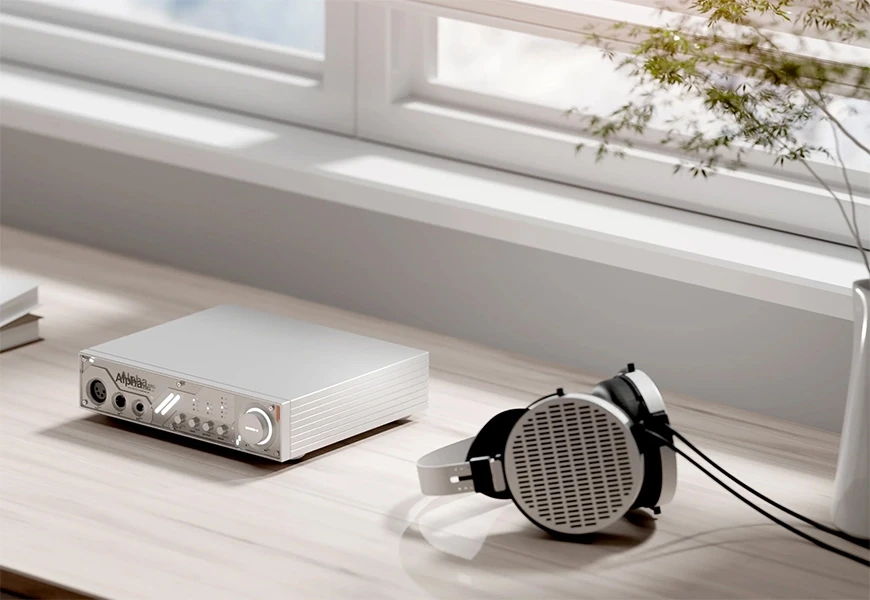 External DAC with headphone amplifier D&A Alpha Pro