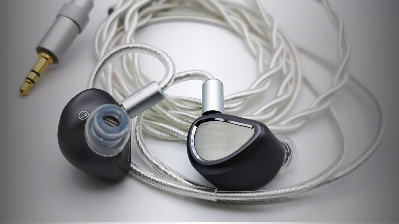 Astrotec Archimedes ATS01: Planar Magnetic & Piezo Hybrid in-ear headphones