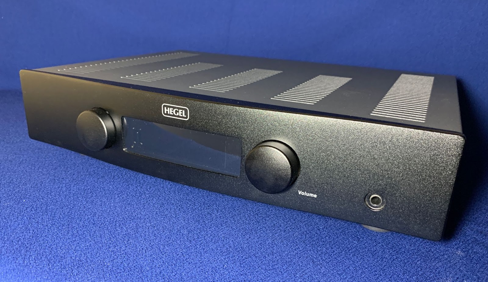 The design of the Hegel H95 , like all products from the Norwegians, has not changed for at least 20 years.