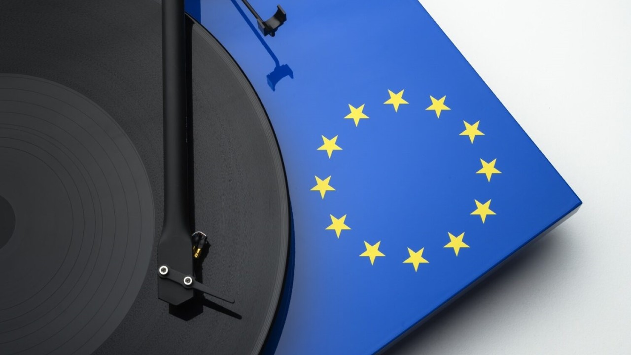 Pro-Ject Audio EU turntable