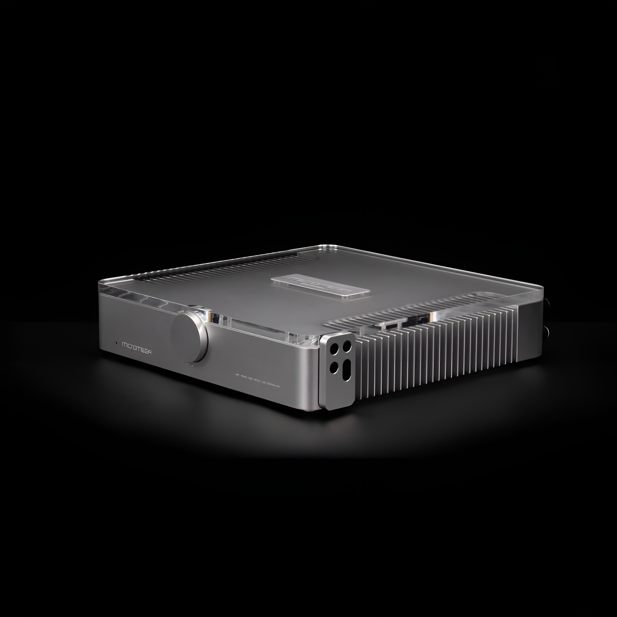 M-Amp Solo: A Retro-Inspired French Integrated Amplifier Reborn for Modern Audiophiles