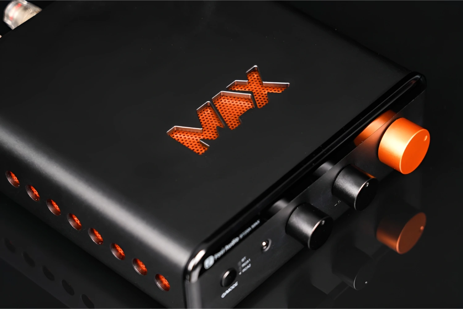 Compact, powerful, and wireless-ready: the Fosi Audio BT20A MAX is designed for bookshelf speakers, subwoofers, and high-quality Bluetooth streaming.