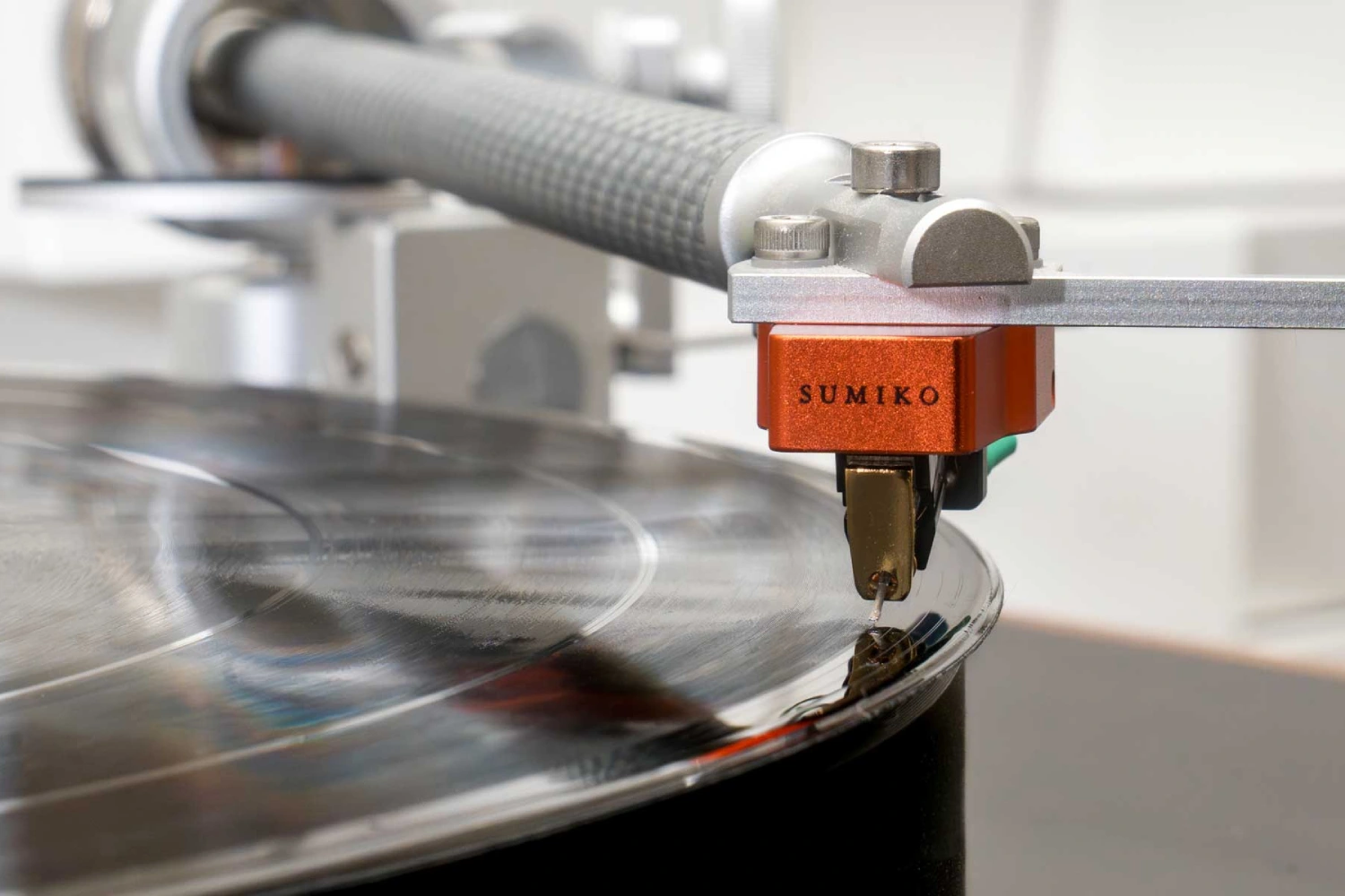 Sumiko Oriole: A New Moving-Coil Cartridge With Shibata Precision