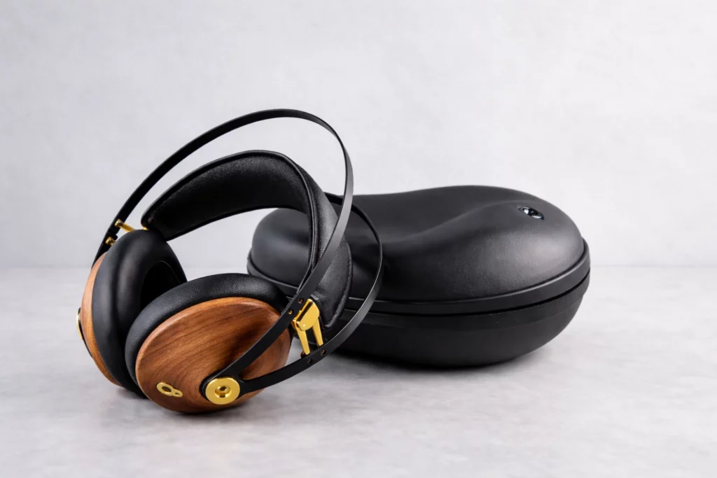 The Meze 99 Classics V2 update a legendary headphone with refined tuning, improved driver matching, and better bass control, delivering a more balanced yet still warm and musical sound for modern audiophile listening.